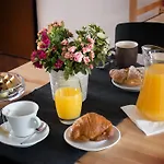 Bed and breakfast Feel At *